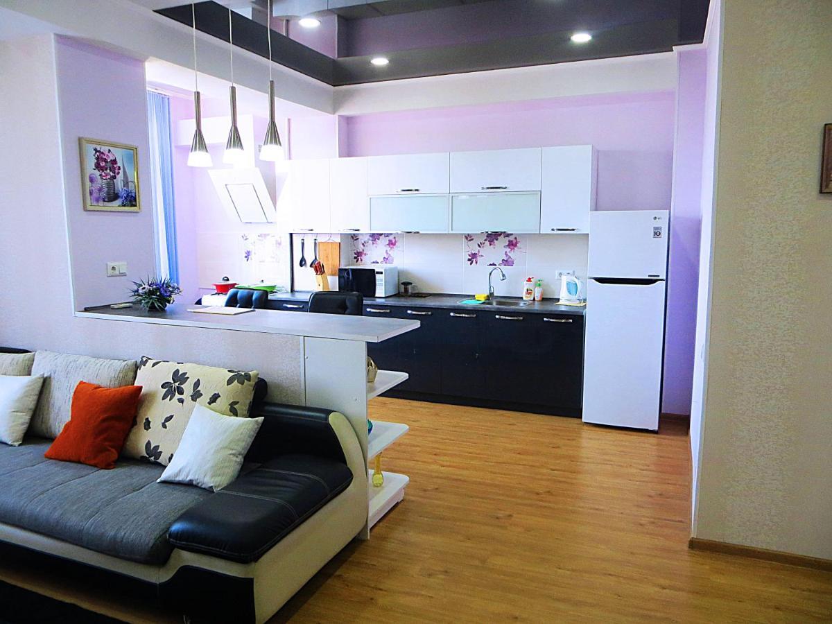 Panoramic Studio Apartments With Mountain Views Bishkek Exterior photo